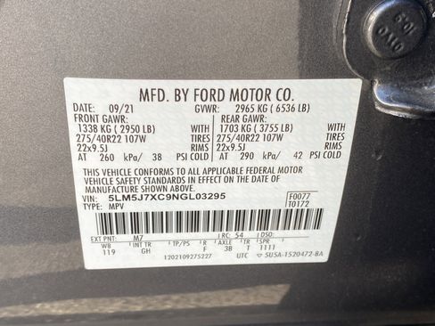 Used 2022 Lincoln Aviator Reserve w/ Equipment Group 201A image 32