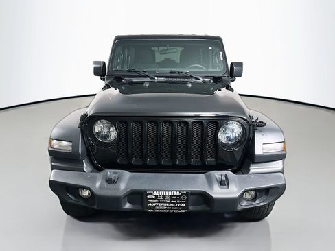 Used 2023 Jeep Wrangler Unlimited Sport AWD/4WD image 2