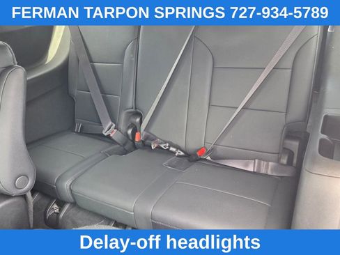 Certified 2025 Chevrolet Traverse LT FWD image 16