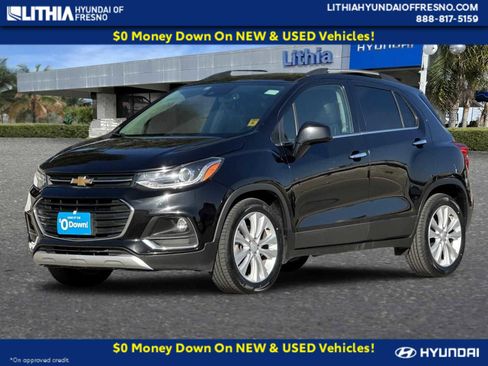 Used 2020 Chevrolet Trax Premier image 1