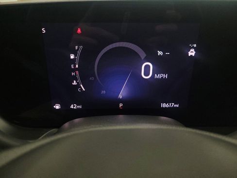 Used 2024 Buick Encore GX Preferred FWD image 23