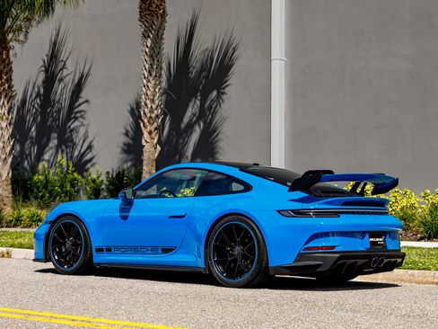 Used 2022 Porsche 911 GT3 image 6