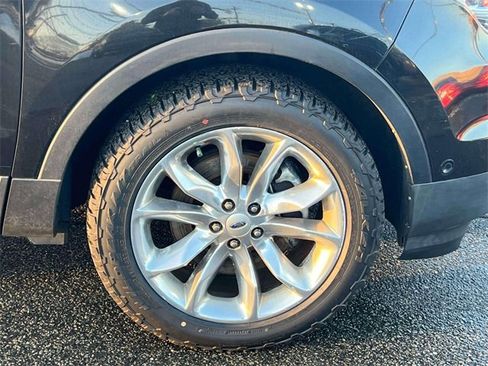 Used 2015 Ford Explorer Limited w/ Equipment Group 302A image 12