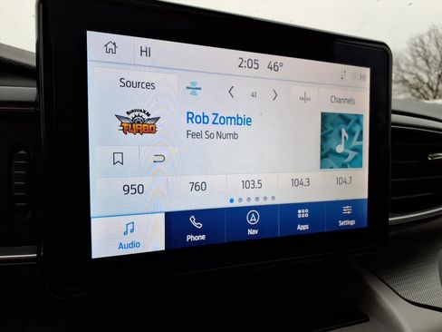 Used 2023 Ford Explorer XLT w/ Equipment Group 202A image 17