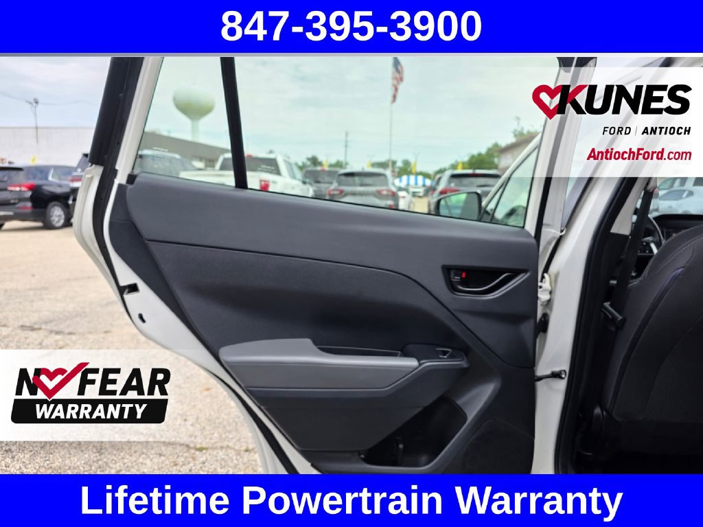 Used 2024 Subaru Impreza 2.0i AWD/4WD image 28