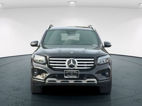 Certified 2025 Mercedes-Benz GLB 250 image 10