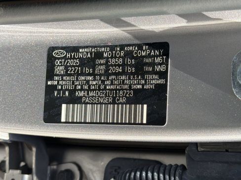 Used 2026 Hyundai Elantra Sport FWD image 24