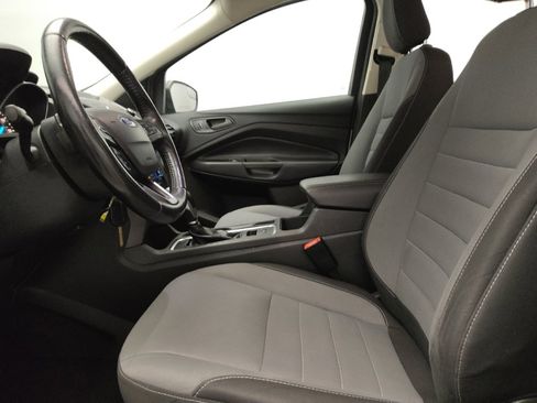 Used 2019 Ford Escape S image 17