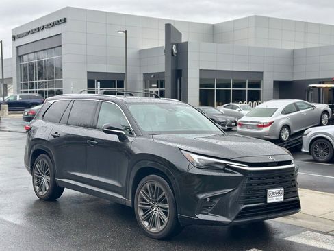 Certified 2026 Lexus TX 550h AWD Plug-In Hybrid w/ Technology Package image 1