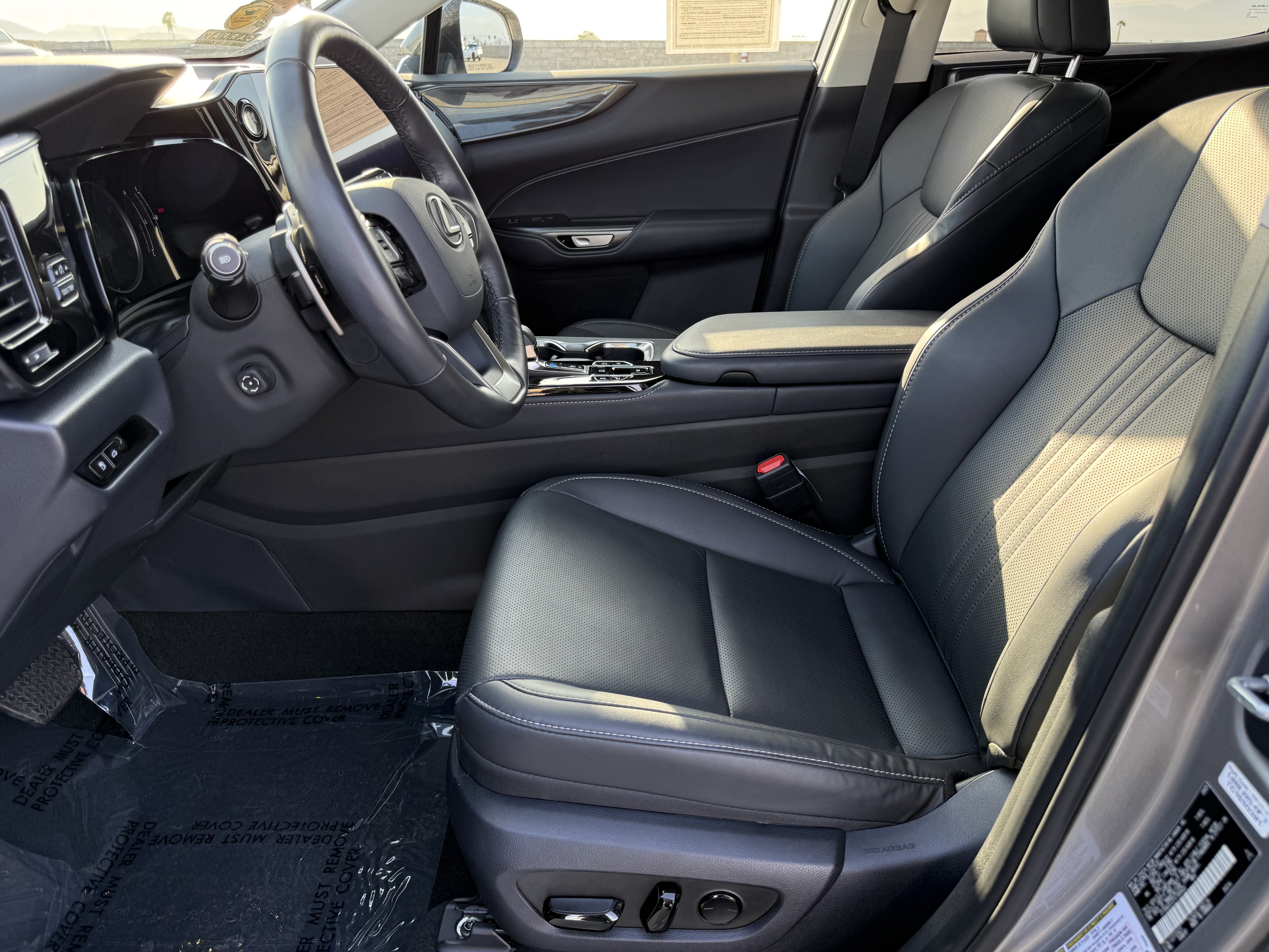 Certified 2026 Lexus NX 350 AWD w/ Accessory Package (2T) image 18