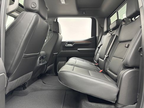 New 2026 GMC Sierra 1500 Denali w/ Technology Package AWD/4WD image 43