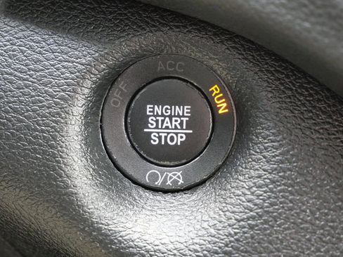 Used 2021 Jeep Cherokee Latitude Lux image 42