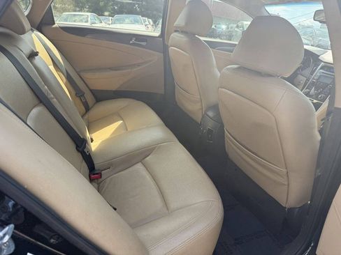 Used 2012 Hyundai Sonata Hybrid FWD image 10