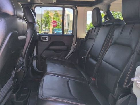Used 2024 Jeep Wrangler Unlimited Sahara AWD/4WD image 14