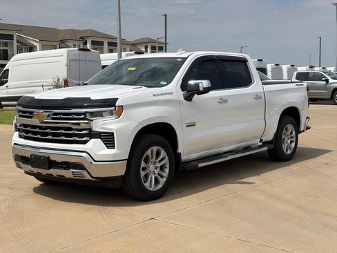 Used 2025 Chevrolet Silverado 1500 LTZ w/ LTZ Premium Texas Edition AWD/4WD image 3