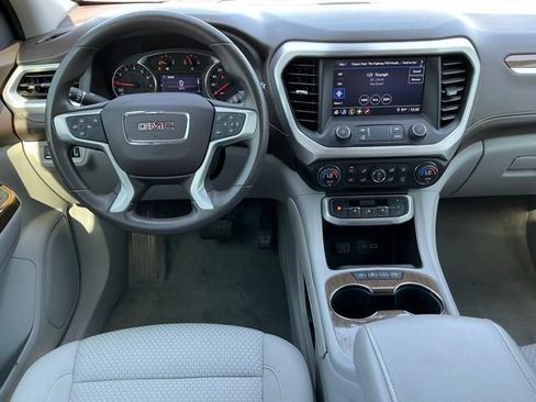 Used 2023 GMC Acadia SLE AWD/4WD image 12