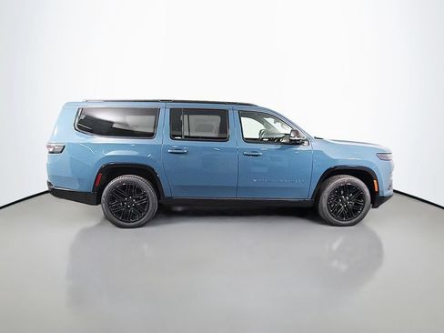 New 2026 Jeep Grand Wagoneer L Limited AWD/4WD image 8