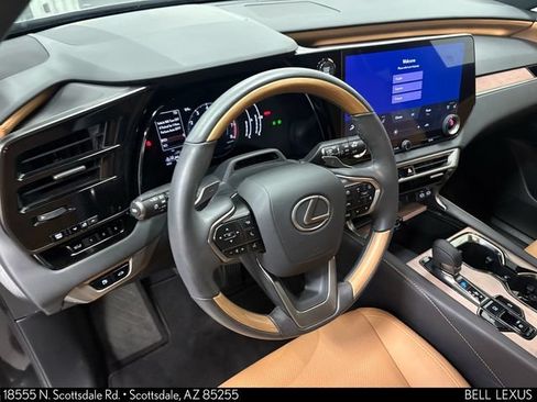 Used 2024 Lexus RX 350 Premium w/ Convenience Package FWD image 11