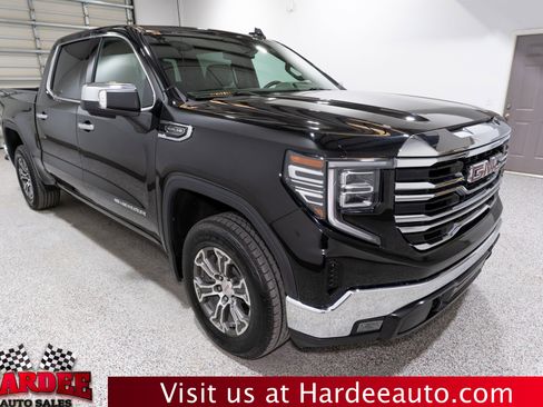 Used 2025 GMC Sierra 1500 SLT image 6