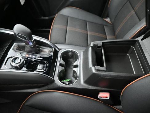New 2026 GMC Canyon AT4 AWD/4WD image 14