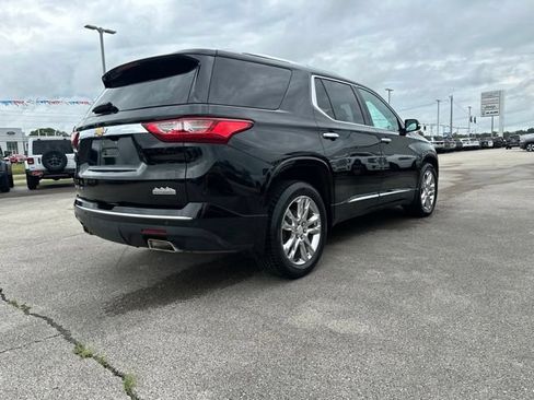 Used 2018 Chevrolet Traverse High Country AWD/4WD image 5