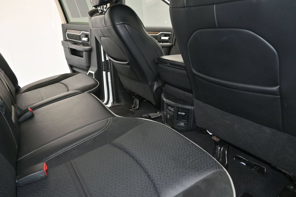 Used 2024 RAM 2500 Laramie w/ Safety Group AWD/4WD image 14
