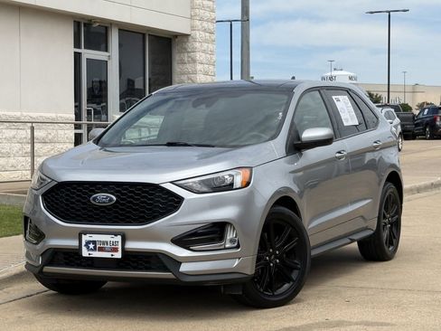 Certified 2021 Ford Edge ST-Line AWD/4WD image 2