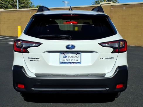 Certified 2025 Subaru Outback Premium w/ Popular Package #1A image 5