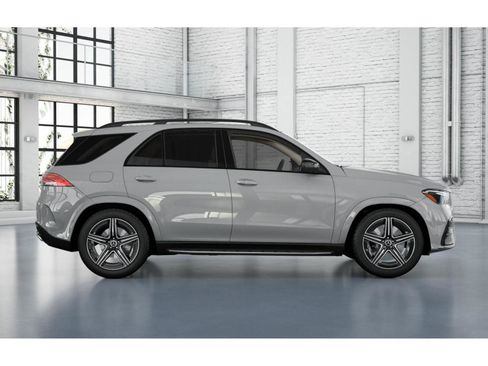 New 2026 Mercedes-Benz GLE 450 4MATIC image 2