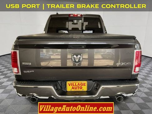 Used 2015 RAM 1500 Laramie image 3