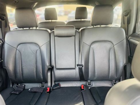 Used 2015 Audi Q7 3.0T S line Prestige w/ 21" S Line Plus Package image 41