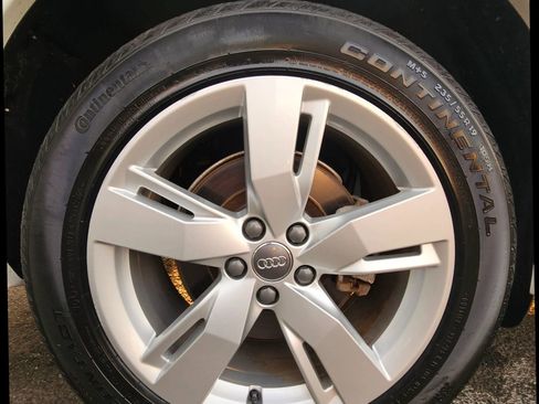 Used 2019 Audi Q5 2.0T Premium Plus w/ Premium Plus Package image 35