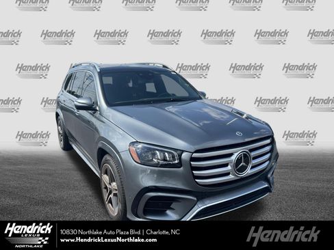 Used 2024 Mercedes-Benz GLS 450 4MATIC w/ AMG Line Exterior image 1