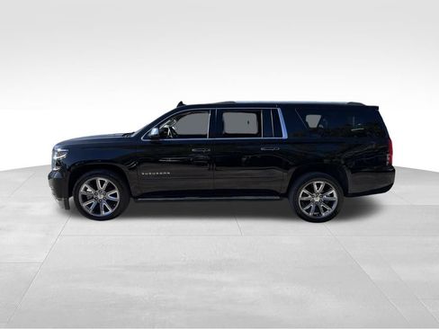 Used 2017 Chevrolet Suburban Premier image 4