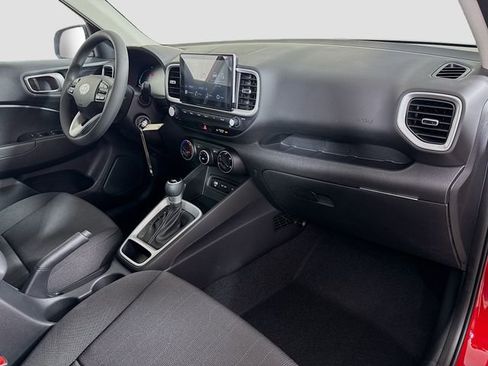 New 2026 Hyundai Venue SE image 30