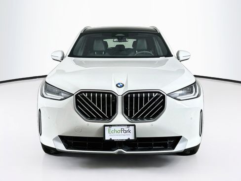 Used 2026 BMW X3 xDrive30i w/ Premium Package AWD/4WD image 2