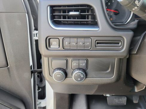 Used 2021 Chevrolet Tahoe LT image 21