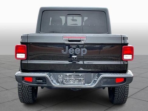 Used 2020 Jeep Gladiator Sport w/ Quick Order Package 24S image 5