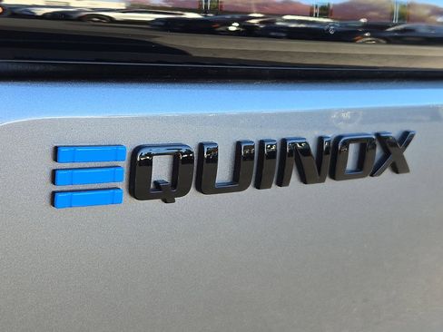 New 2026 Chevrolet Equinox EV RS image 19