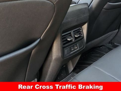 New 2026 GMC Canyon Elevation w/ Convenience Package image 25