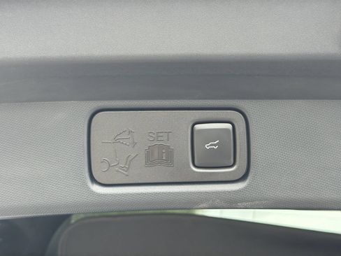 Certified 2023 Ford Mustang Mach-E Premium AWD/4WD image 9