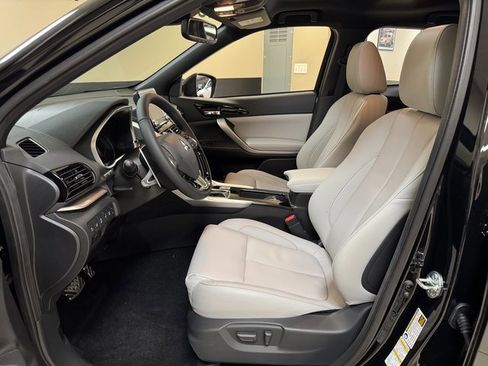 New 2026 Mitsubishi Eclipse Cross SEL image 8