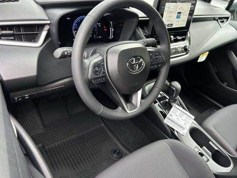 New 2026 Toyota Corolla SE FWD image 12