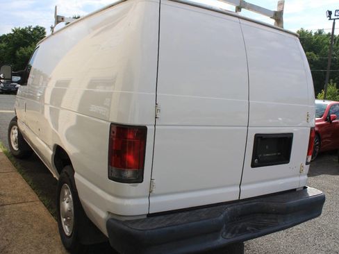 Used 2012 Ford E-250 and Econoline 250 image 7