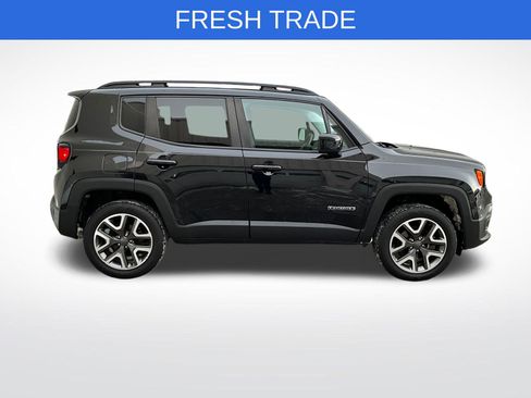 Used 2017 Jeep Renegade Latitude image 6