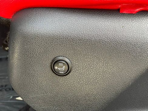 Used 2019 Toyota RAV4 LE w/ All Weather Liner Package AWD/4WD image 12