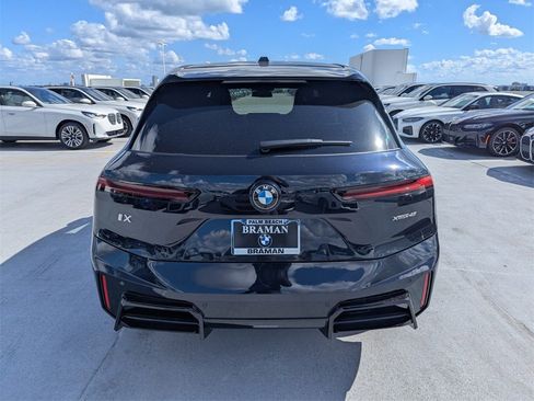 New 2026 BMW iX xDrive45 w/ M Sport Package image 5
