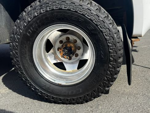 Used 2004 Ford F350 XLT AWD/4WD image 10