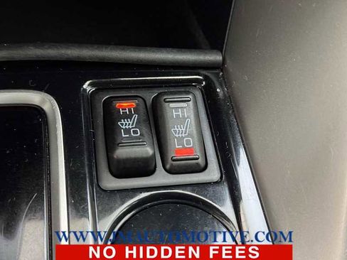 Used 2022 Mitsubishi Eclipse Cross SE image 35