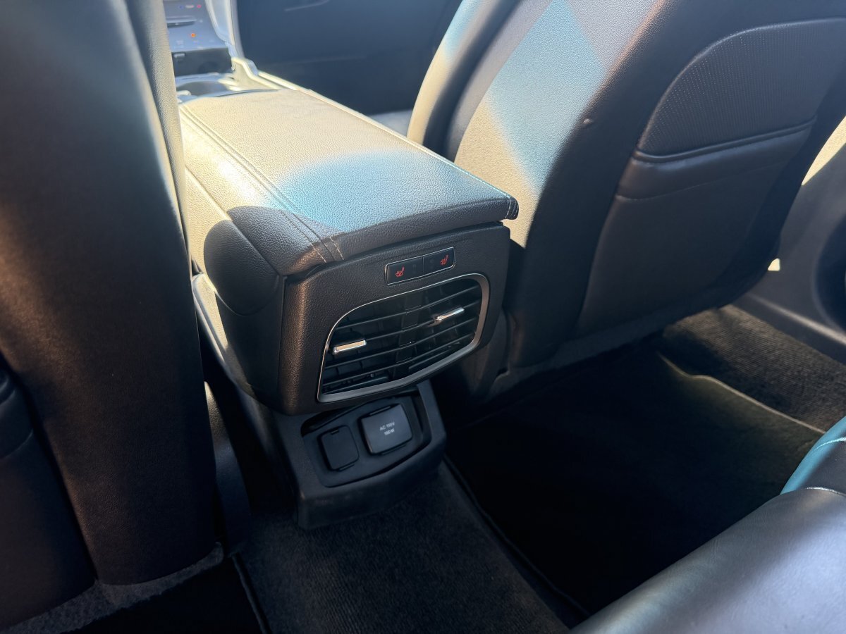 Used 2014 Lincoln MKZ AWD w/ Equipment Group 103A image 18